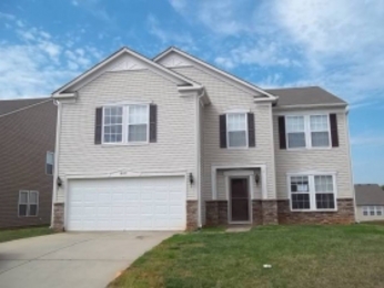 309 Zander Woods Ct, Mount Holly, NC 28120 