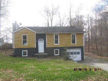 141 Lauren Ct, Gastonia, NC 28056 