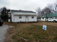 218 Allen Rd, East Flat Rock, NC 28726 