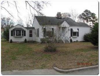 120 Queens Rd, Jacksonville, NC 28540 