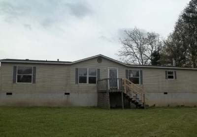 37 Bittersweet Dr, Hendersonville, NC 28792 