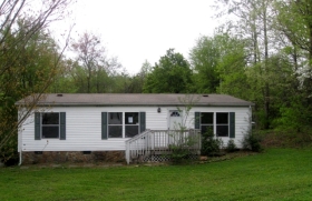 107 E Trace Dr, Newton, NC 28658 