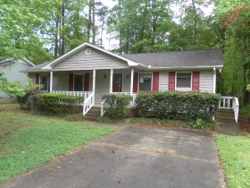 817 Wyldewood Rd, Durham, NC 27704 