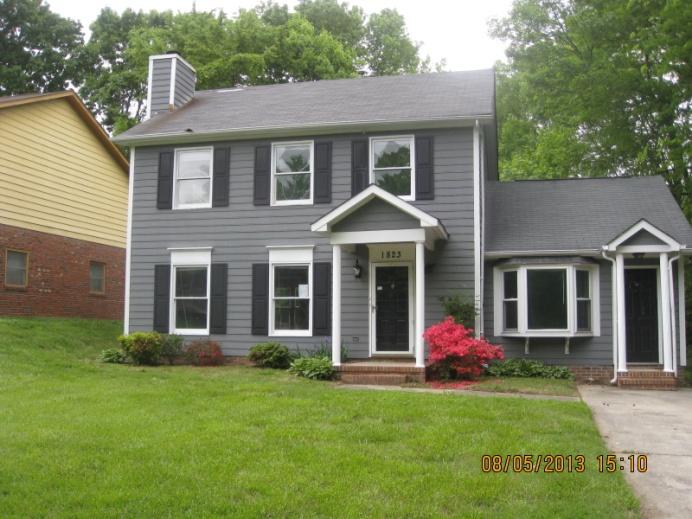 1823 Bothwell St, Greensboro, NC 27401 