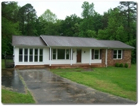 813 Knowles Dr, Dallas, NC 28034 