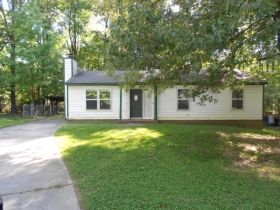 1327 Susan Street, Charlotte, NC 28208 