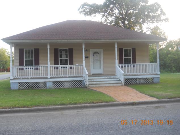 601 Pennsylvania Ave, Hertford, NC 27944 