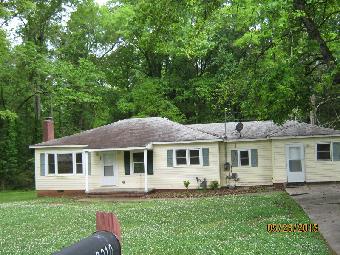 3010 Walter St, Charlotte, NC 28208 