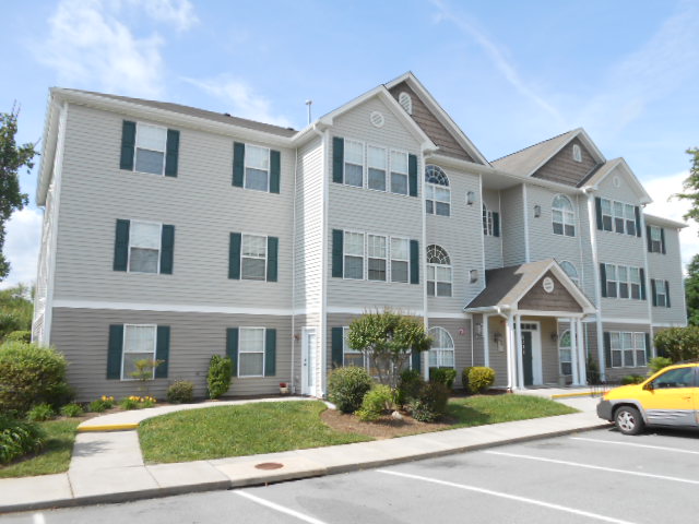 6121 Hedgecock Cir Unit 3b, High Point, NC 27265 