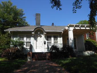 113 N Elm Street, Statesville, NC 28677 