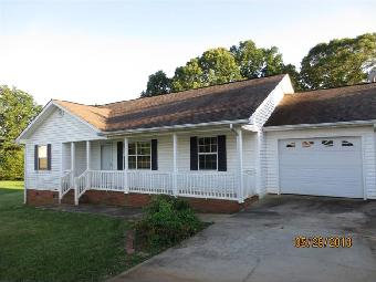 129 Wheatland Ln, Statesville, NC 28625 