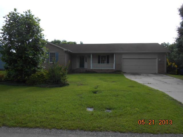 6137 Lakeway Dr, Fayetteville, NC 28306 