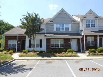 1707 Pergola Pl, Charlotte, NC 28213 