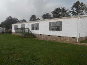 3849 Berry Creek Cir, Granite Falls, NC 28630 