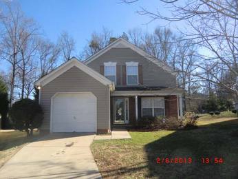 3852 Brookchase Ln, Charlotte, NC 28205 