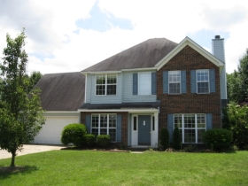 14318 Southbridge Forest Dr, Charlotte, NC 28273 