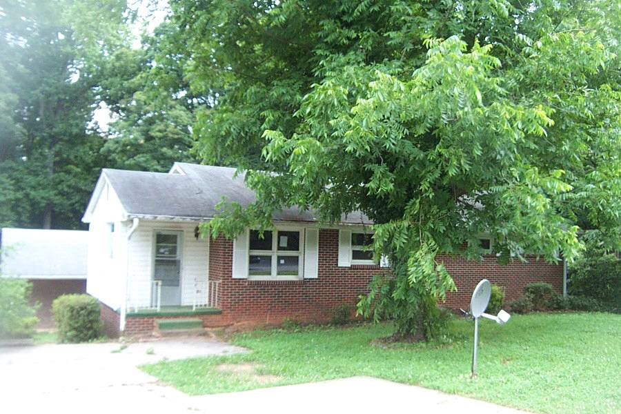 257 Styers Rd, Winston Salem, NC 27105 