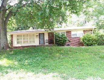 2210 Atlanta St, Greensboro, NC 27406 