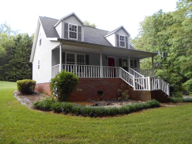 115 Willowbrook Ave, Boonville, NC 27011 