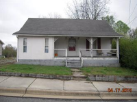 61 Pulliam St, Marion, NC 28752 