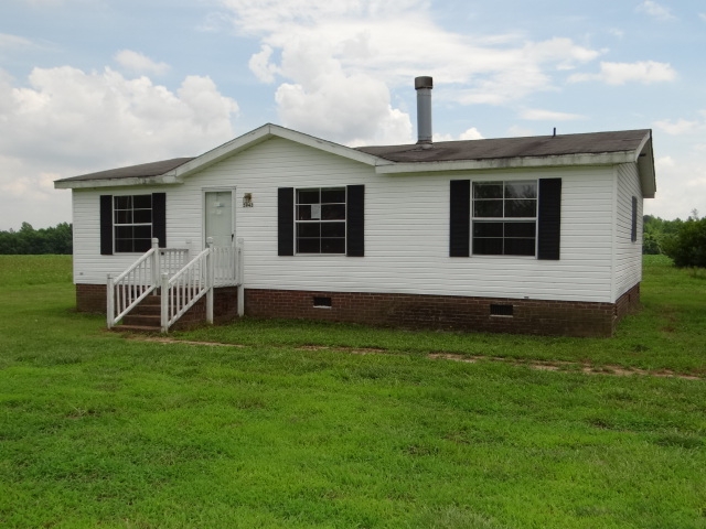 5943 Strickland Rd, Bailey, NC 27807 