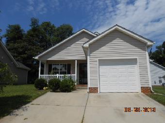 1619 Kay St, Greensboro, NC 27405 