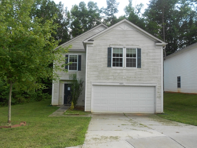 4005 Chandler Haven Dr, Charlotte, NC 28269 