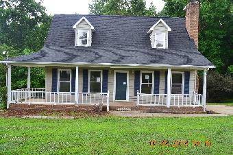 138 Dovewood Ln, Gastonia, NC 28056 