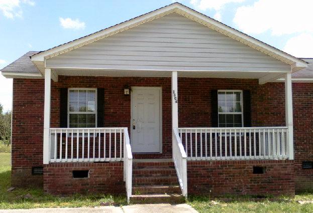 1504 East Main Street, Cherryville, NC 28021 