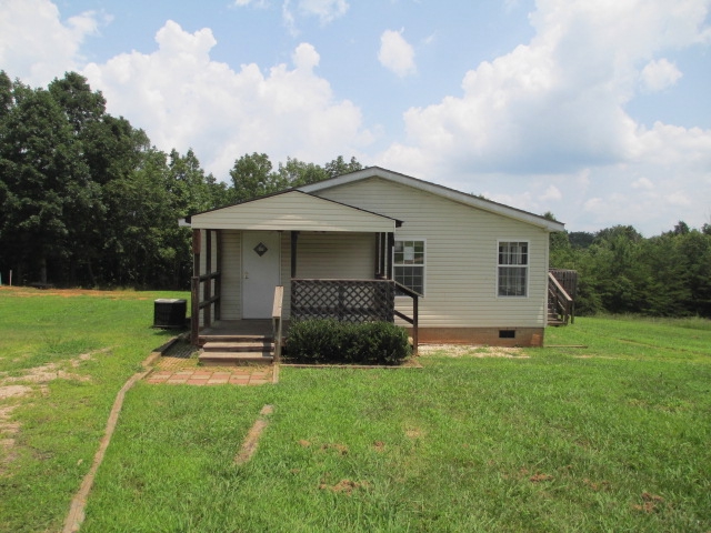 4630 Irish Potato Rd, Kannapolis, NC 28083 