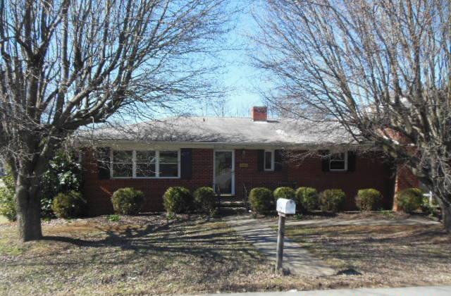 107 Home Avenue, Graham, NC 27253 