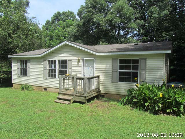 702 West Carolina Ave, Bessemer City, NC 28016 