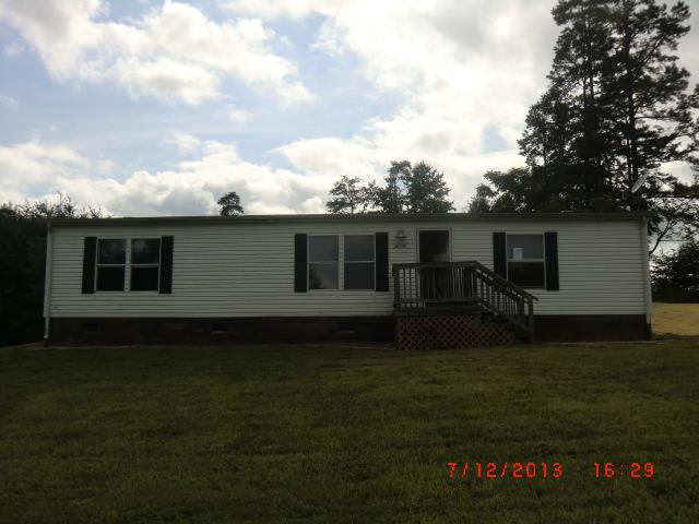 4913 Harmony Hwy, Hamptonville, NC 27020 