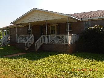 1302 Finger Merrick Trl, Lincolnton, NC 28092 