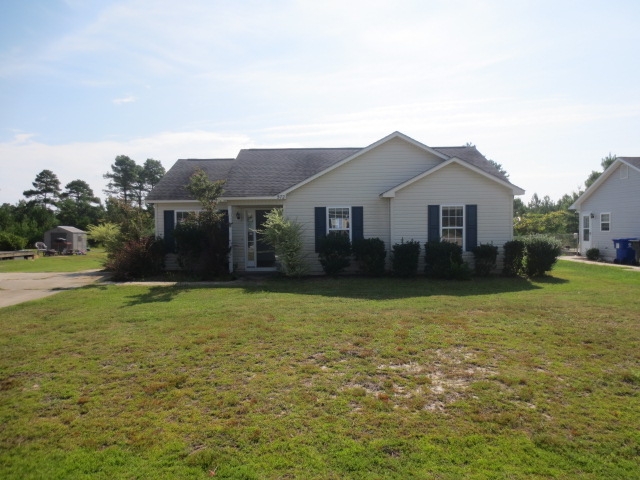 572 Cedar Ridge Rd, Shallotte, NC 28470 