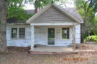 710 N Flint St, Lincolnton, NC 28092 