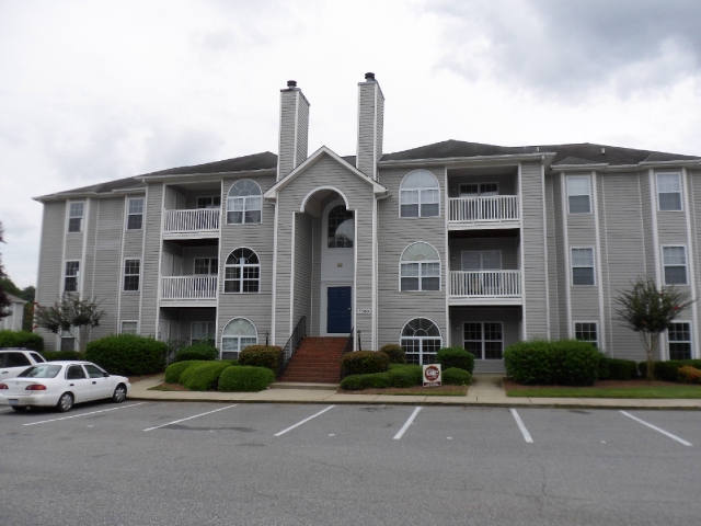 5000 Lawndale Dr Unit E, Greensboro, NC 27455 