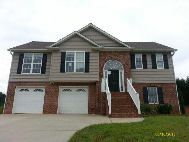 148 Brooks Edge Dr, Winston Salem, NC 27107 