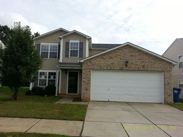 5149 Liberty Hall Cir, Winston Salem, NC 27106 