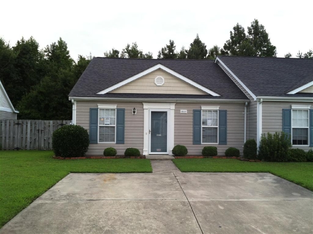 109 Moses Griffin L, New Bern, NC 28562 