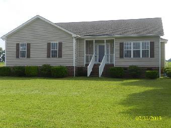 90 Tarts Ridge Ln, Newton Grove, NC 28366 