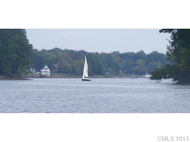 1433 Sunset Pointe Drive, Salisbury, NC 28146 