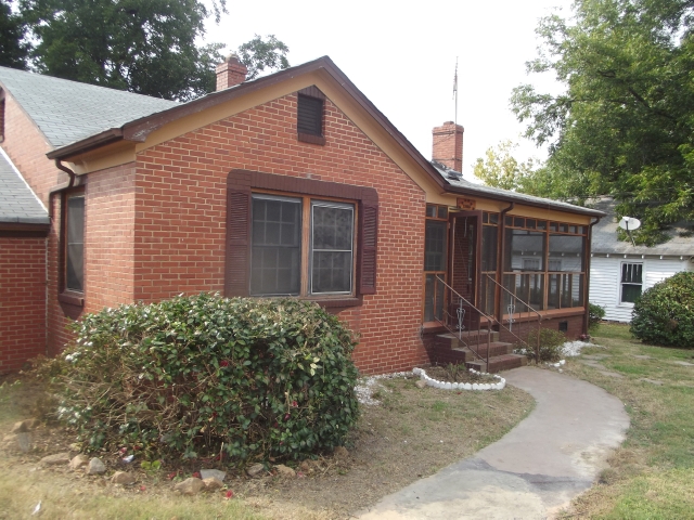 1305 Concord Ave, Monroe, NC 28110 