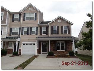 8843 Thornton Town Pl, Raleigh, NC 27616 
