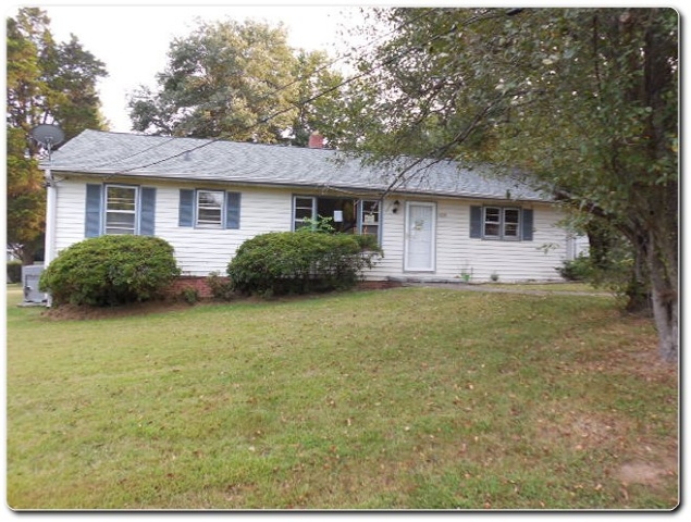 2235 Glenraven Ave, Gastonia, NC 28052 