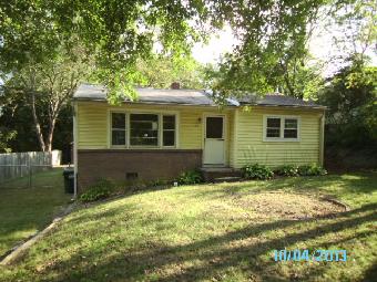 1211 Essex St, Gastonia, NC 28052 