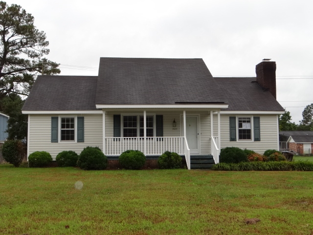 1425 Rock Creek Dr, Rocky Mount, NC 27804 