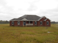 961 Mcarthur Pond Rd, Mount Olive, NC 28365 