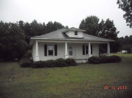 338 Dewey Drive, Lumberton, NC 28358 