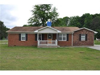 4995 Pine Hall Road, Walkertown, NC 27051 